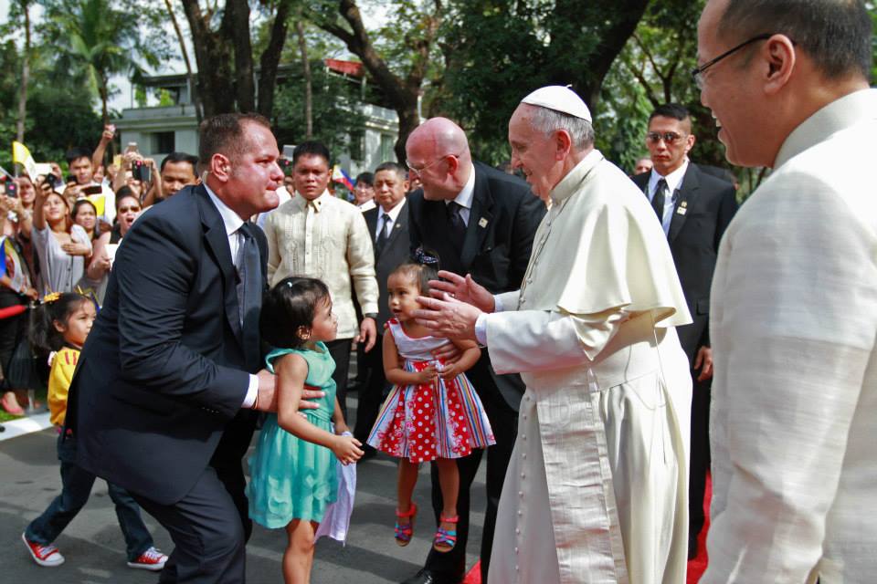 Paus Fransiskus akan mengunjungi Indonesia pada bulan September