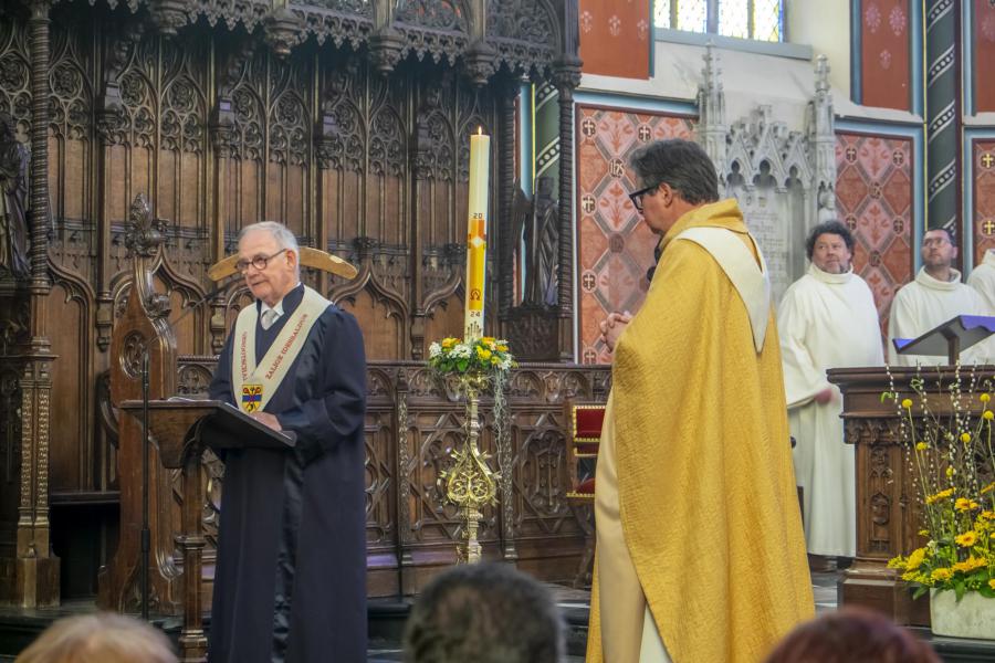 Eucharistieviering ter voorbereiding bedevaart "Baaldjes Kruus" © Lambert J. Derenette en Linda Renette