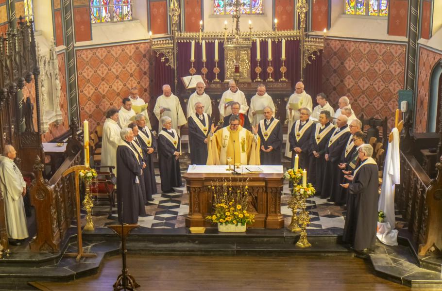 Eucharistieviering ter voorbereiding bedevaart "Baaldjes Kruus" © Lambert J. Derenette en Linda Renette