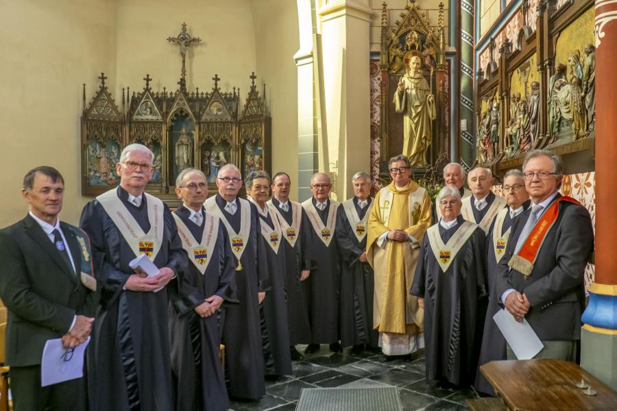 Eucharistieviering ter voorbereiding bedevaart "Baaldjes Kruus" © Lambert J. Derenette en Linda Renette