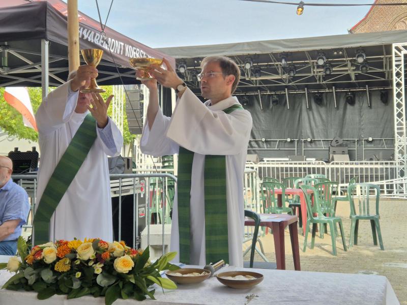 Eucharistieviering tijdens Wingens Bruegelweekend 