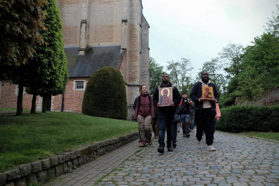 Op bedevaart van Sint Kwinten in Leuven naar Onze Lieve Vrouw van Basse-Wavre 2024 © Pastorale zone Leuven aan de Dijle