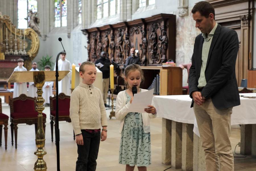 Hoogfeest Heilige Drie-eenheid met speciale aandacht voor de kinderen die hun eerste communie hadden gedaan © Pastorale zone Leuven aan de Dijle