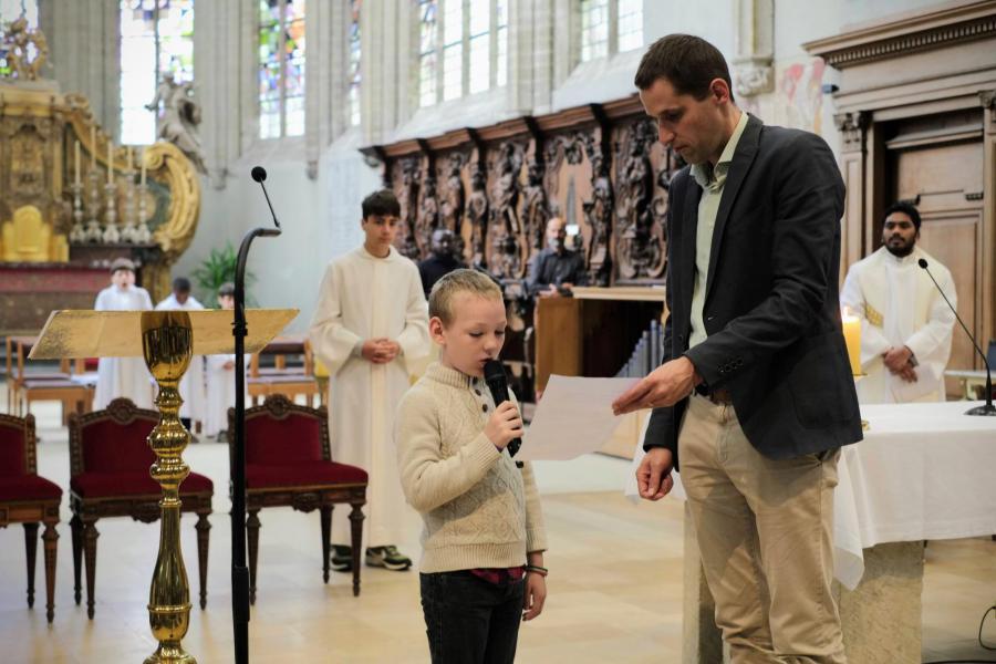 Hoogfeest Heilige Drie-eenheid met speciale aandacht voor de kinderen die hun eerste communie hadden gedaan © Pastorale zone Leuven aan de Dijle