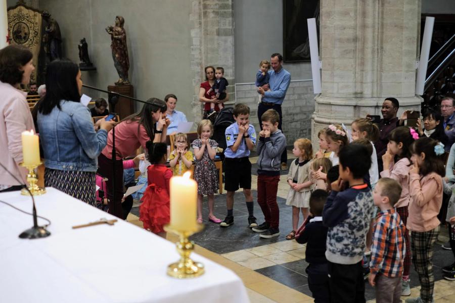 Hoogfeest Heilige Drie-eenheid met speciale aandacht voor de kinderen die hun eerste communie hadden gedaan © Pastorale zone Leuven aan de Dijle