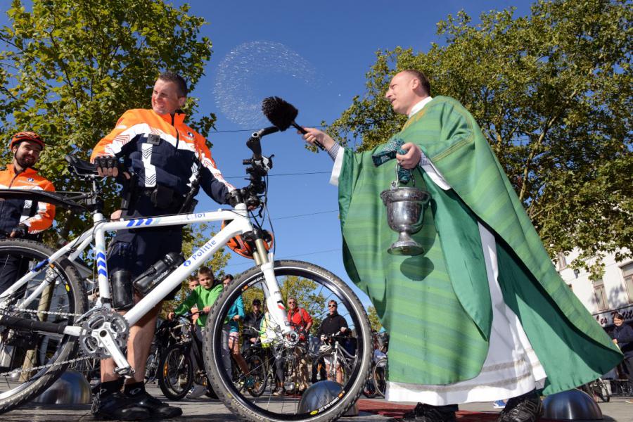 Fietsenzegening © Luc Gordts