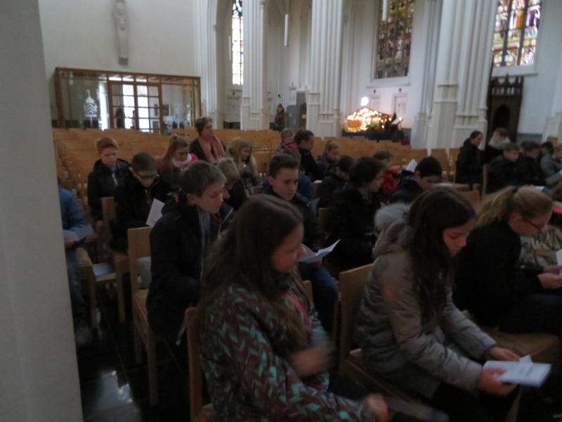 Welkom in de kerk 1 © RH