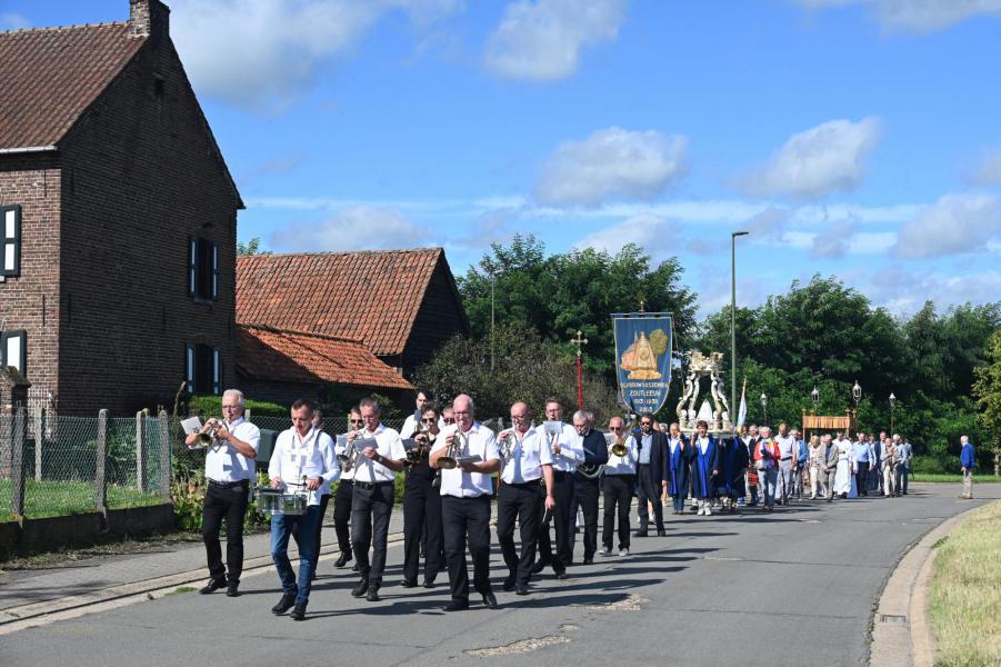 Terugblik Rozenkransprocessie Ossenweg © Gaston Pulinckx