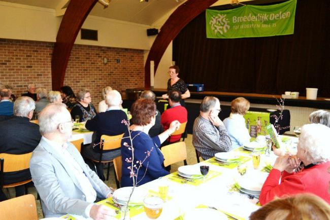 verwelkoming op het solidariteitsmaaltijd te Meerdonk 2018 © Kerk Stekene en Sint-Gillis-Waas