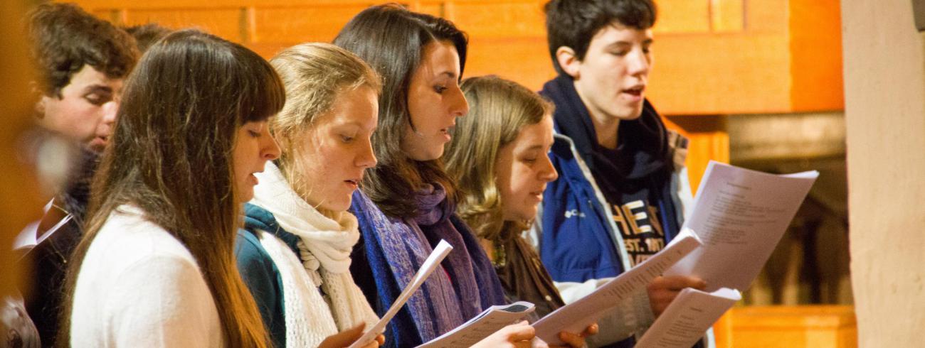 "Zing voor God met een dankbaar hart psalmen, hymnen en liederen, ingegeven door de Geest" (Kol 3, 16) © Koen Van den Bossche