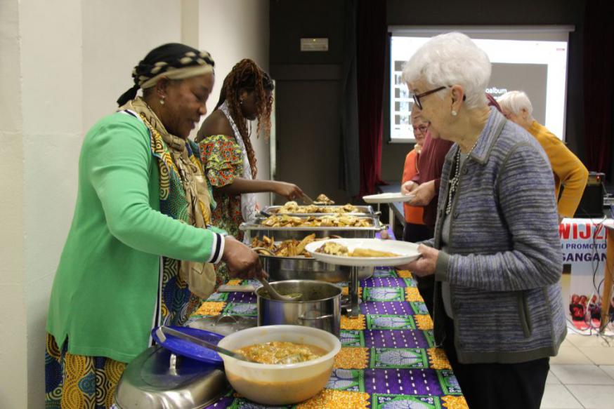 Congolese avond in de parochiezaal van Puivelde -2 