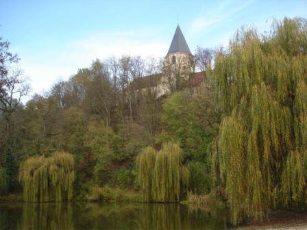 Fontainees-les-Dijon, geboorteplaats van Bernardus © zrs bernardinnen